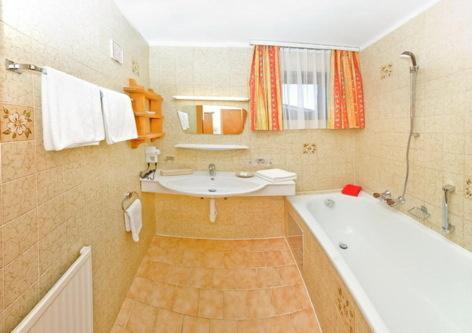 Hotel Menthof Seefeld w Tirolu Zewnętrze zdjęcie